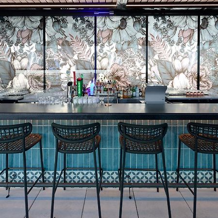 Courtyard By Marriott Montreal Laval Ξενοδοχείο Εξωτερικό φωτογραφία